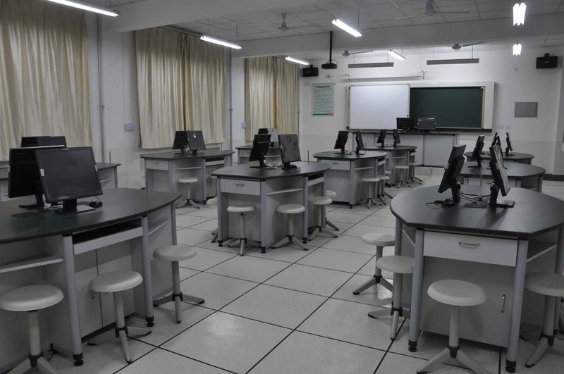 2011021609074677.jpg